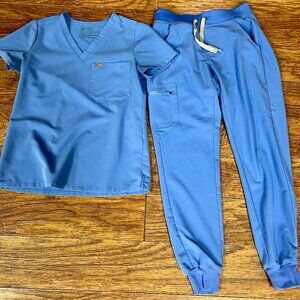 Women's FIGS Scrub Set - Ceil Blue